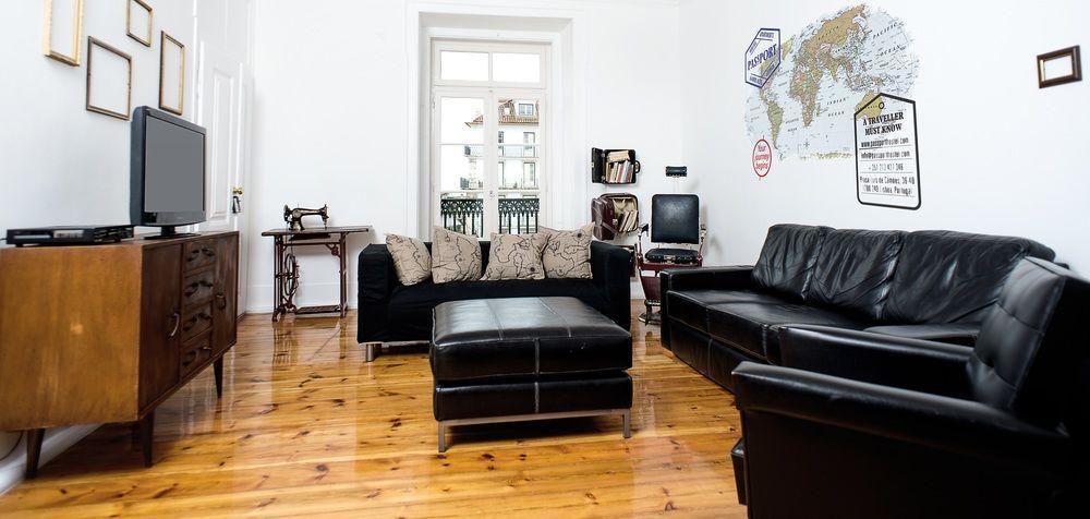 No Limit Bairro Alto Hostel Lisbon Bagian luar foto
